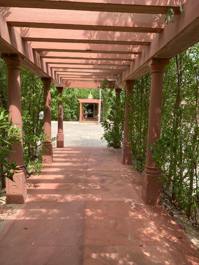City The Village Beach Resort Laeja מראה חיצוני תמונה