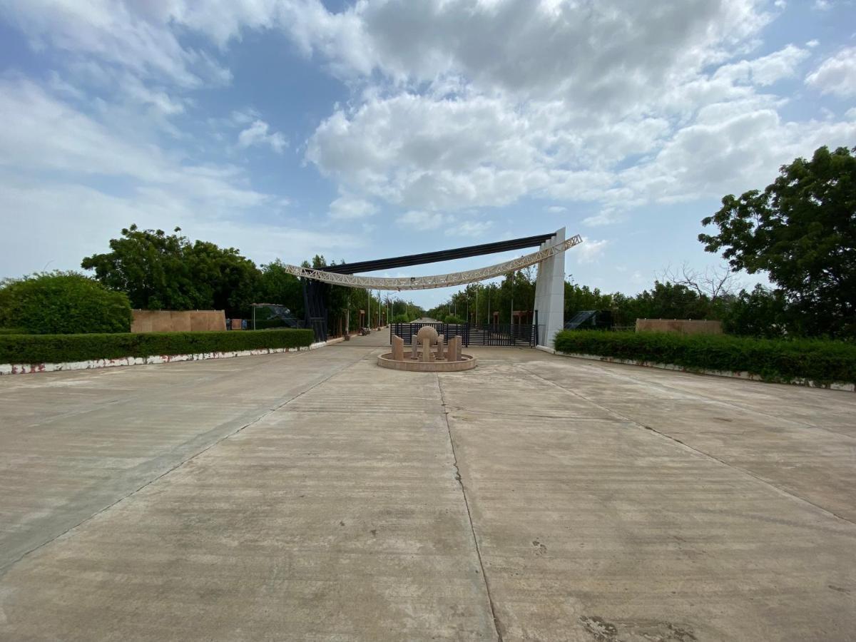 City The Village Beach Resort Laeja מראה חיצוני תמונה