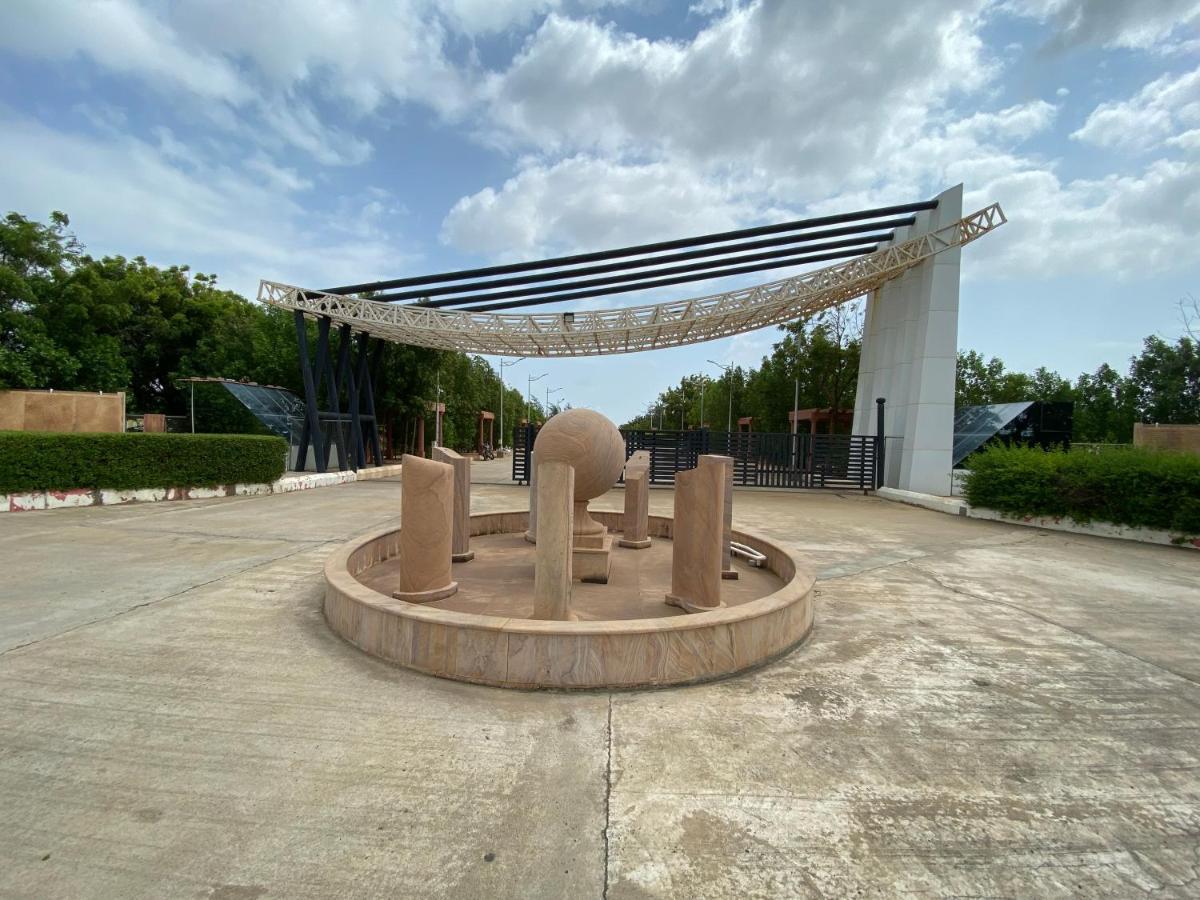 City The Village Beach Resort Laeja מראה חיצוני תמונה